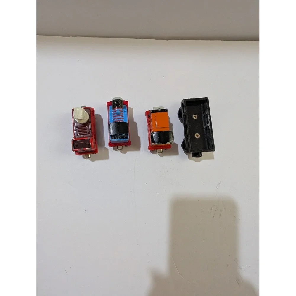 Thomas & Friends Take Along Diecast Magnetic Train Lot Thomas Rusty Sodor Rescue
